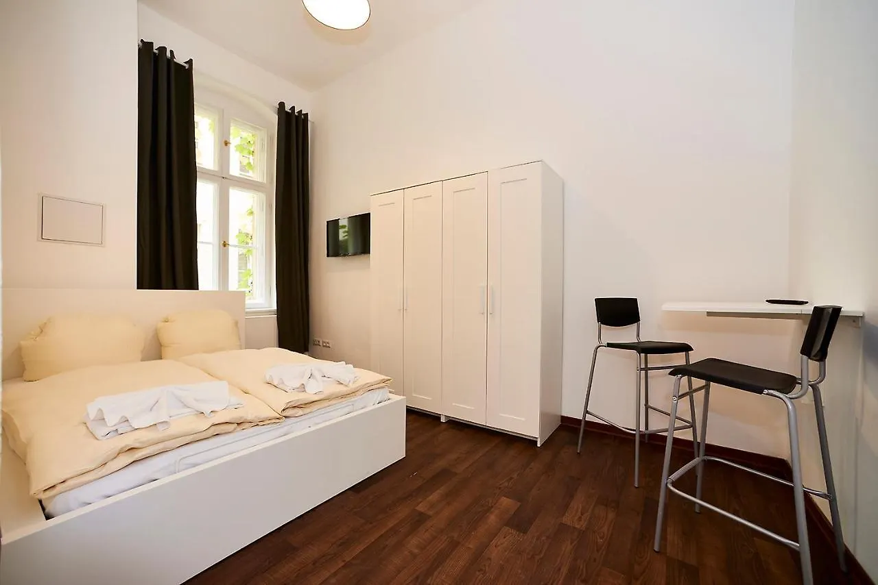 Bearlin City Apartments - City Center East Berlino 0*,