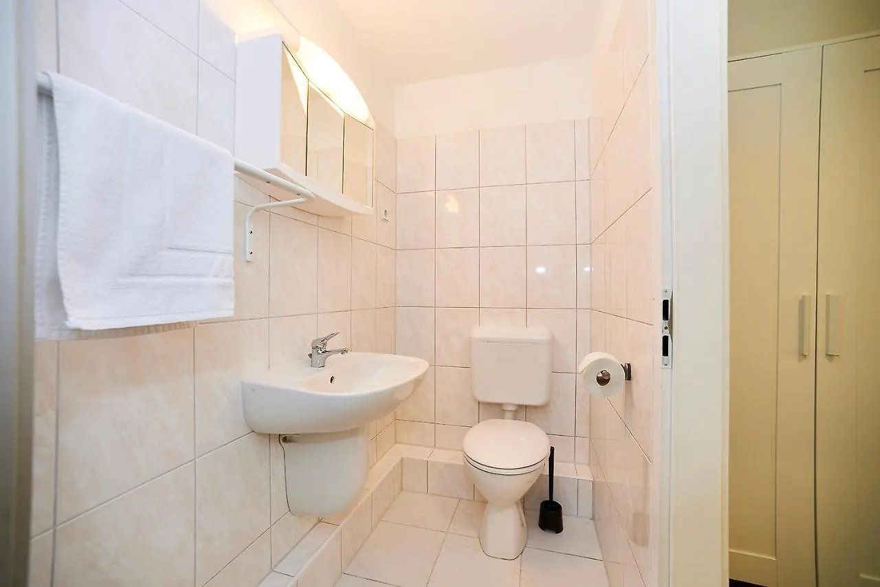 Affittacamere Bearlin City Apartments - City Center East Berlino