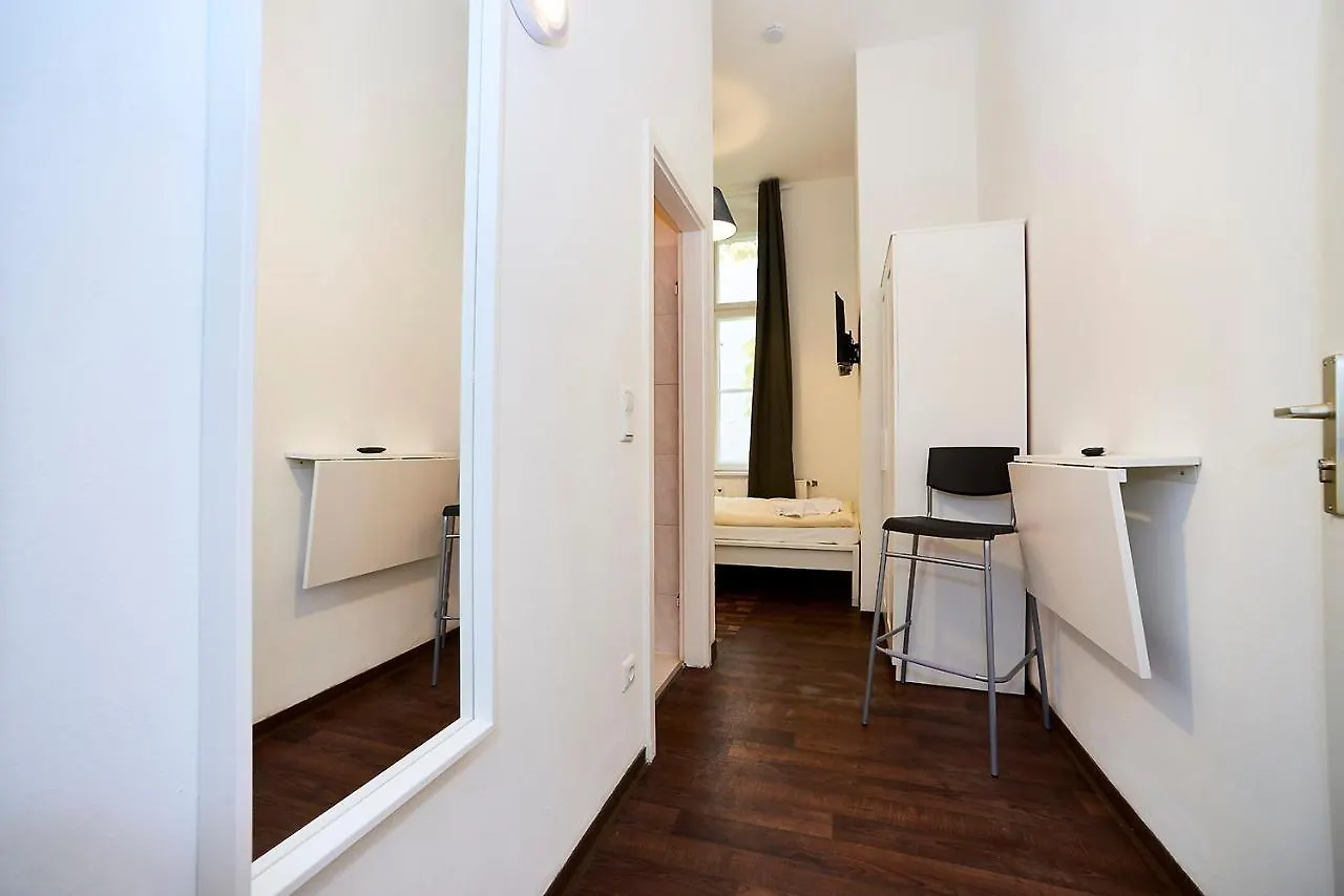 Bearlin City Apartments - City Center East Berlino Affittacamere