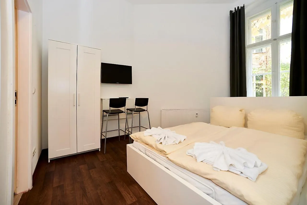 Bearlin City Apartments - City Center East Berlin
